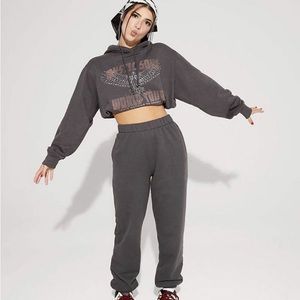 Charli D’amelio Cropped Hoodie